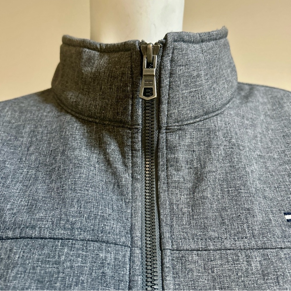 Tommy Hilfiger Men’s XL Gray Winter Jacket Water Resistant Full Zip Pockets - Picture 3 of 12